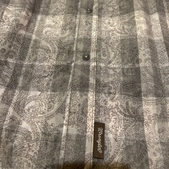 Wrangler Retro Button Up Dress Shirt - Picture 2 of 3